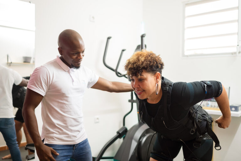 La Consultation Coaching EMS privé (Entraînement sur-mesure avec la technologie Miha Bodytec, résultats rapides et durables).
